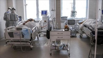 Nga và Ukraine ghi nhận số ca mắc COVID-19 và tử vong trong ngày cao nhất
