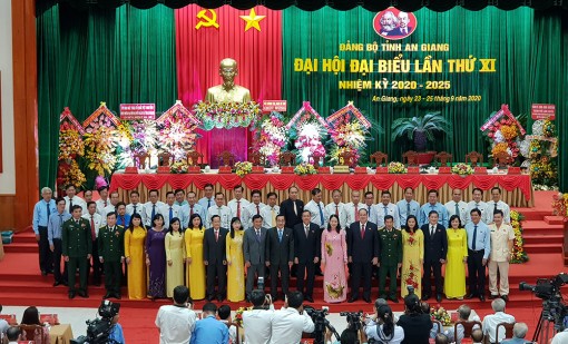 Chống xuyên tạc công tác nhân sự