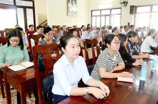 Khai giảng 2 lớp bồi dưỡng, cập nhật kiến thức