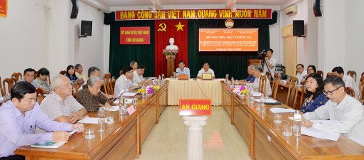 Hội thảo khoa học 90 năm phát huy sức mạnh đại đoàn kết toàn dân tộc
