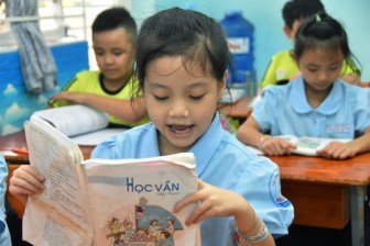 Bồi đắp tình yêu và năng lực tiếng Việt cho học sinh