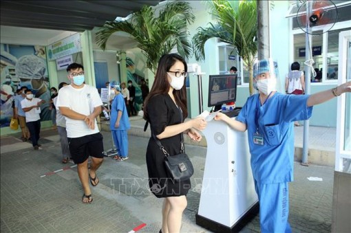 Chiều 15-11, Việt Nam ghi nhận thêm 16 ca mắc mới COVID-19