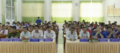 Châu Phú tổ chức Diễn đàn trẻ em năm 2020