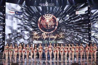 Cận cảnh phần thi bikini của Top 22 Hoa hậu Việt Nam 2020