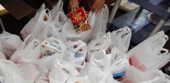 Dịch COVID-19: Robot đóng gói thực phẩm trong dịp Lễ Tạ ơn tại Mỹ