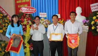 Trường Kỹ thuật nghiệp vụ giao thông vận tải An Giang họp mặt ngày Nhà giáo Việt Nam 20-11