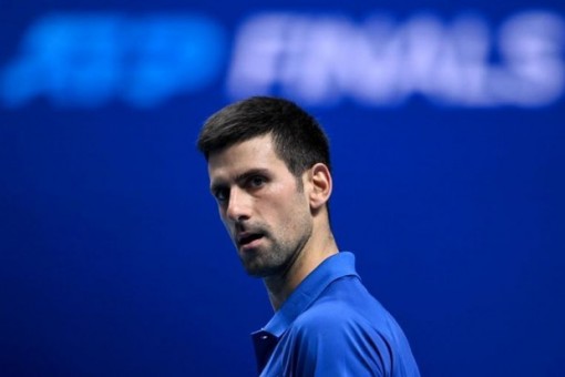 Novak Djokovic đối đầu Dominic Thiem ở bán kết ATP Finals