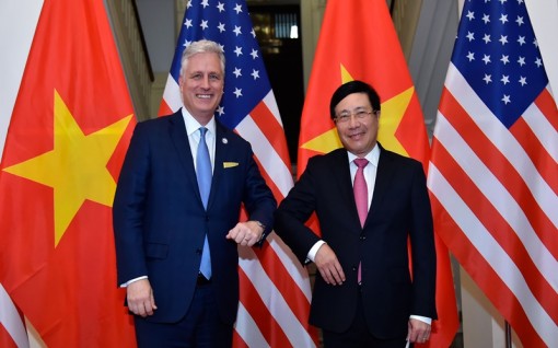 Phó Thủ tướng, Bộ trưởng Ngoại giao Phạm Bình Minh hội đàm với Cố vấn An ninh quốc gia Hoa Kỳ Robert O’Brien