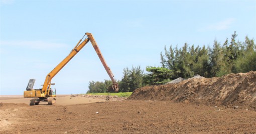 Bến Tre: Khởi công xây dựng công trình bờ kè chống xói lở bờ biển xã Thừa Đức