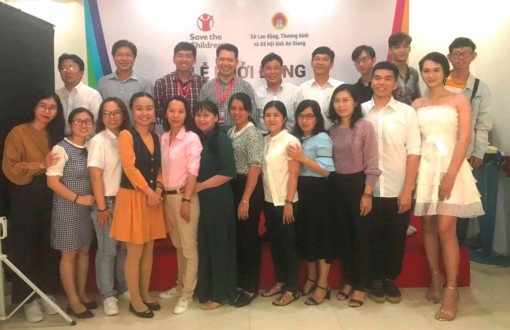 Dự án bảo vệ quyền lợi trẻ em, thanh thiếu niên LGBT