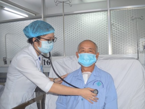 Cứu sống bệnh nhân hẹp 3 nhánh mạch vành có nhóm máu hiếm