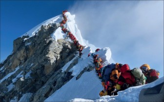 Nepal, Trung Quốc cùng công bố độ cao mới của đỉnh Everest