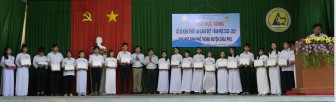 263 học sinh huyện Châu Phú được nhận học bổng xổ số kiến thiết An Giang