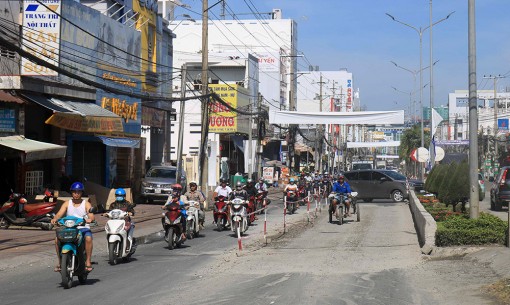 Đề nghị đảm bảo an toàn cho người và phương tiện lưu thông khi sửa chữa Quốc lộ 91