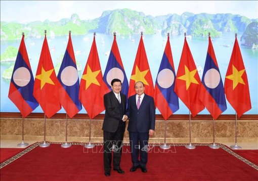 Thủ tướng Nguyễn Xuân Phúc đồng chủ trì Kỳ họp lần thứ 43 Ủy ban liên Chính phủ Việt - Lào