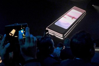 Lộ diện ba điện thoại gập Samsung ra mắt vào năm sau