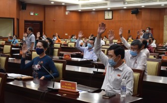 TP Hồ Chí Minh có hai Phó Chủ tịch UBND thành phố mới trúng cử