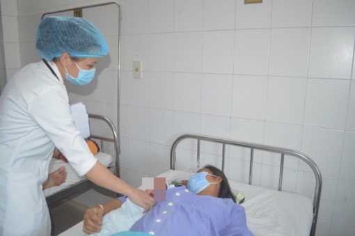 Sản phụ 40 tuổi mang thai lần 3 suýt mất mạng vì khối u lớn