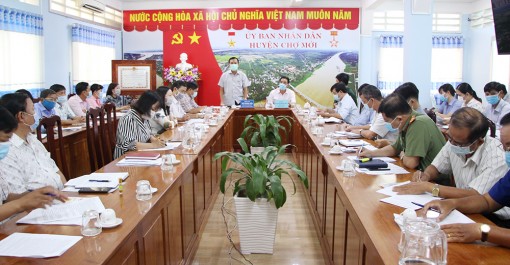 Chợ Mới triển khai các giải pháp phòng, chống dịch bệnh COVID-19
 trong tình hình mới