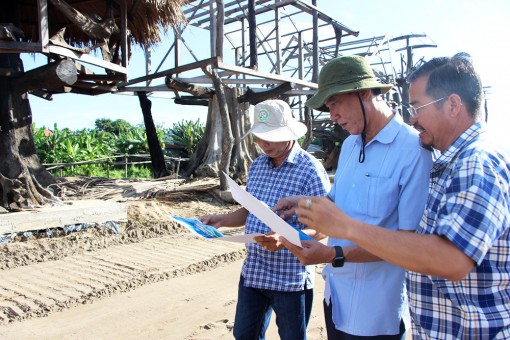 Lãnh đạo huyện Chợ Mới khảo sát đường giao thông và tiến độ thi công khu du lịch