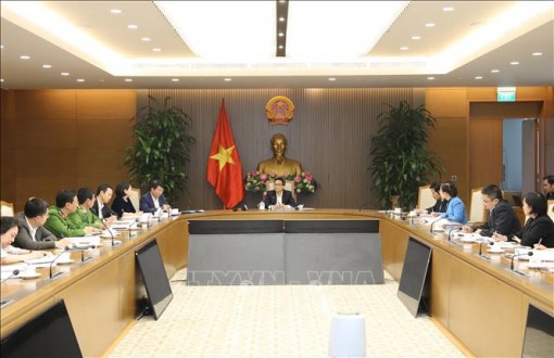 Phấn đấu từ năm 2021, thực phẩm tiêu thụ trong nước đạt tiêu chuẩn ngang với thực phẩm xuất khẩu