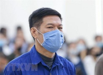 Nguyên Giám đốc CDC Hà Nội Nguyễn Nhật Cảm bị tuyên phạt 10 năm tù