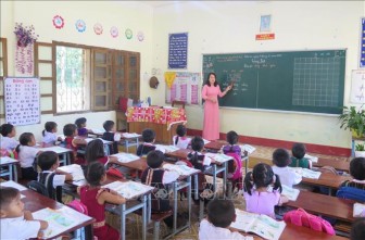 Tăng cường dạy tiếng Việt cho học sinh dân tộc thiểu số