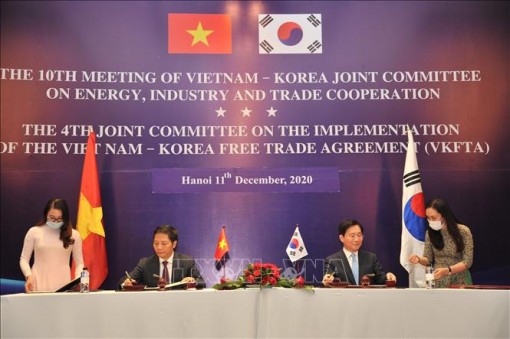 Ký kết thỏa thuận cộng gộp xuất xứ sản phẩm dệt may với Hàn Quốc