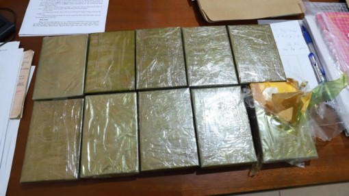 Triệt phá đường dây ma túy “khủng”, thu 10 bánh heroin