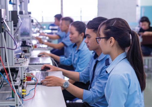 Hướng nghiệp, phân luồng cho học sinh sau THCS, THPT tham gia học nghề