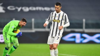 Ronaldo đá hỏng 11m, Juventus đánh rơi chiến thắng