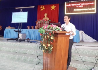 Điện lực Chợ Mới tổ chức tuyên truyền an toàn điện trong nhân dân