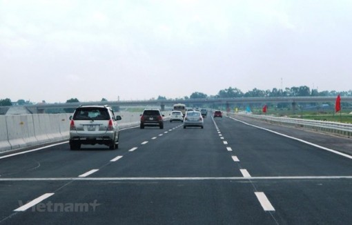 Hơn 16.500 tỷ đồng xây dựng đường kết nối Long An với TP Hồ Chí Minh