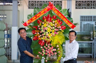 Phó Chủ tịch HĐND tỉnh An Giang Đỗ Tấn Kiết thăm, chúc mừng lễ Giáng sinh năm 2020 tại huyện Chợ Mới