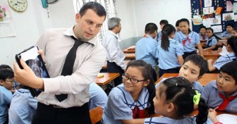 Bộ Giáo dục trả lời về chứng chỉ ngoại ngữ cho giáo viên người nước ngoài