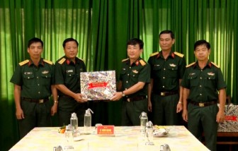 Ban Chỉ đạo 515 tỉnh An Giang thăm, tặng quà động viên cán bộ, chiến sĩ Đội K93