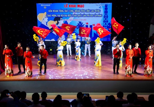 An Giang: Khai mạc Liên hoan Tiếng hát công nhân, viên chức, lao động chào mừng Đại hội đại biểu toàn quốc lần thứ XIII của Đảng