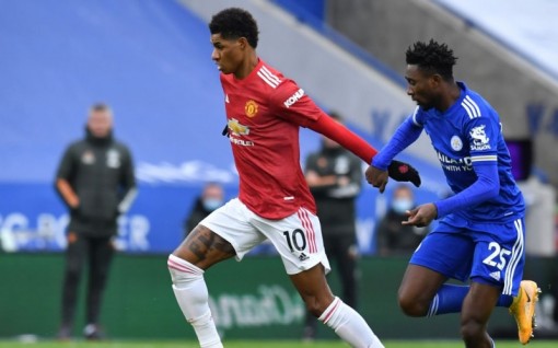 Leicester hòa Man United 2-2