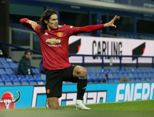 Cavani, người giải lời nguyền số 7 ở MU