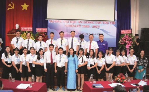 Những phong trào sôi nổi của sinh viên Trường Đại học An Giang