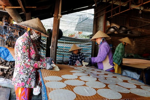 Đẩy mạnh sản xuất phục vụ thị trường Tết