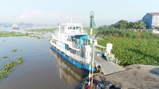 Tạm dừng lưu thông bến phà Năng Gù từ ngày 10-1-2021