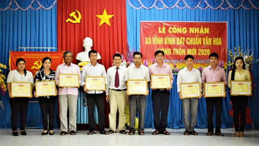 Xã Vĩnh Bình đạt chuẩn “Xã văn hóa nông thôn mới”