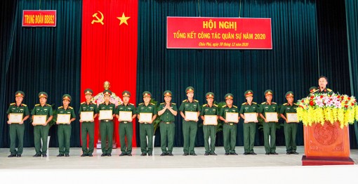 Trung đoàn 892 tổng kết công tác quân sự năm 2020