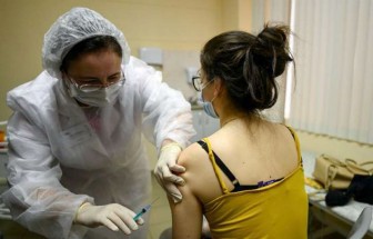 800.000 người Nga đã tiêm vaccine COVID-19 và nhận chứng chỉ số