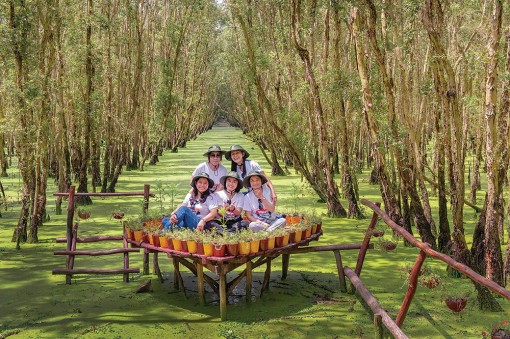Tập trung phát triển du lịch trong năm mới