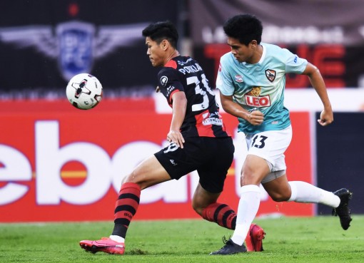 Thai League tạm hoãn vô thời hạn do Covid-19