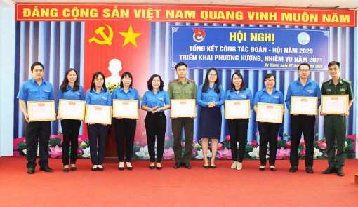 An Giang: Nhiều tập thể, cá nhân được khen thưởng vì thành tích xuất sắc trong công tác Đoàn và phong trào thanh thiếu nhi