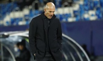 Zidane phải cách ly vì Covid-19, lỡ trận đấu với Real Madrid