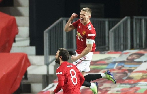 Manchester United và Arsenal thẳng tiến vào vòng 4 FA Cup